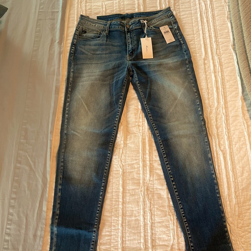 NWT KanCan Mid Rise
